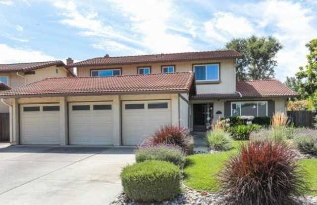 5 BR/3 BA MORGAN HILL HOME AVAILABLE NOW!!!!! photos photos