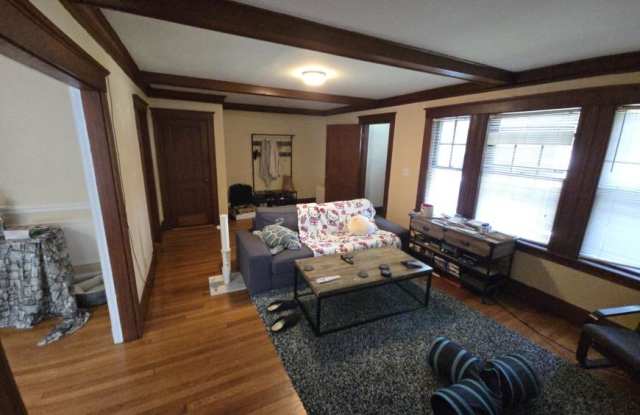 283 Lowell Ave. photos photos