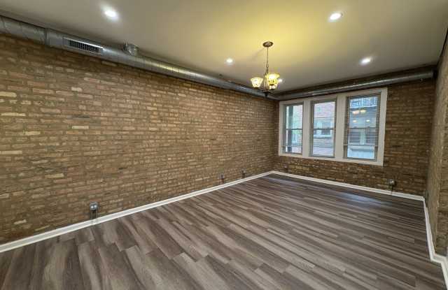 1649 W Pratt Boulevard Gallery 2