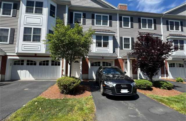 Updated Two-Bedroom Corner Townhouse in Lowell, MA photos photos