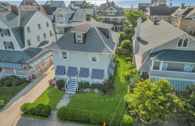 683 Main Avenue photos photos