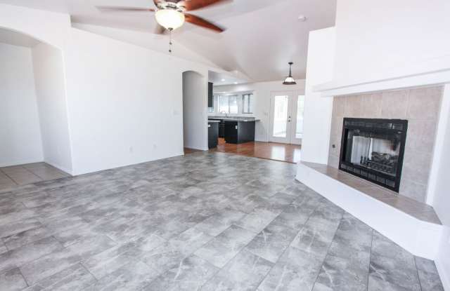 3 Bedroom 2 bathroom in Prescott Valley Gallery 4