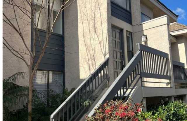 luxurious 3-story condo with stunning views in the heart of San Diego’s 92117 photos photos