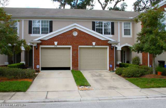 3236 CLIMBING IVY TRL - 3236 Climbing Ivy Trl, Jacksonville, FL 32216