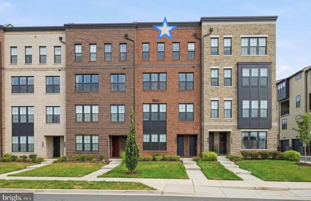 43556 CENTERGATE Drive Gallery 1