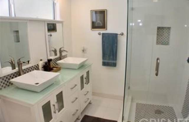 5127 Baza Avenue - 5127 Baza Avenue, Los Angeles, CA 91364
