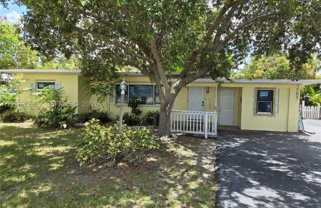 505 SW S Carolina Dr photos photos