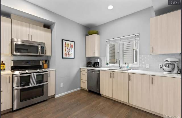 2725 West 25th Avenue photos photos
