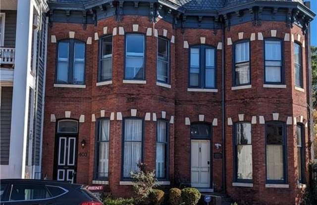 403 Court Street photos photos