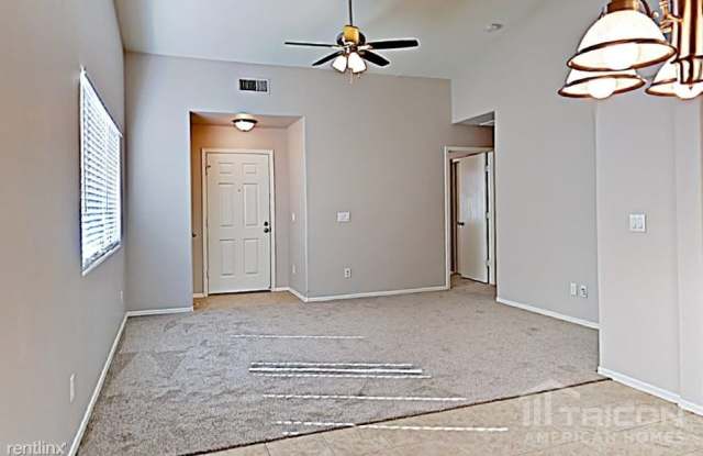 25726 W Saint Kateri Drive Gallery 3