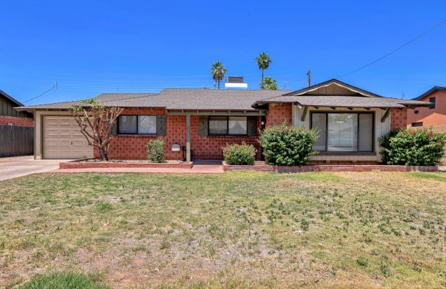 8308 E Turney Ave - 8308 East Turney Avenue, Scottsdale, AZ 85251