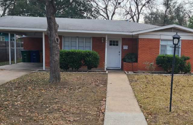 7711 Lazy Lane photos photos