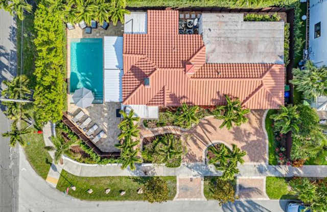 748 NE 17th Way # 748, Fort Lauderdale, FL 33304 Gallery 3