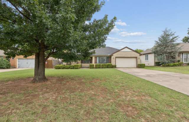 Beautiful Home in Nichols Hills FOR RENT Gallery 4