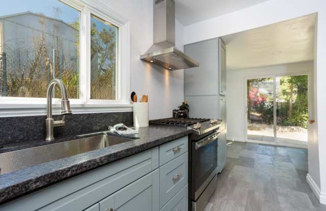 4612 Judson Way Gallery 4
