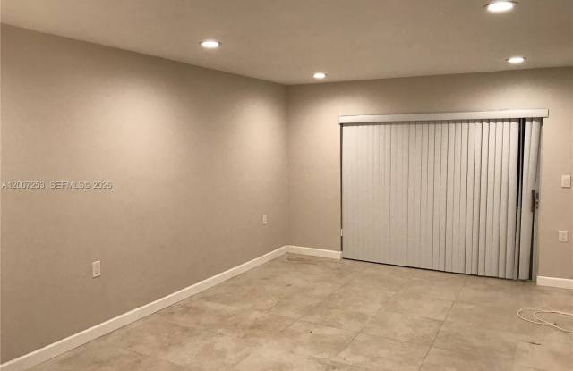 11237 SW 88th St photos photos