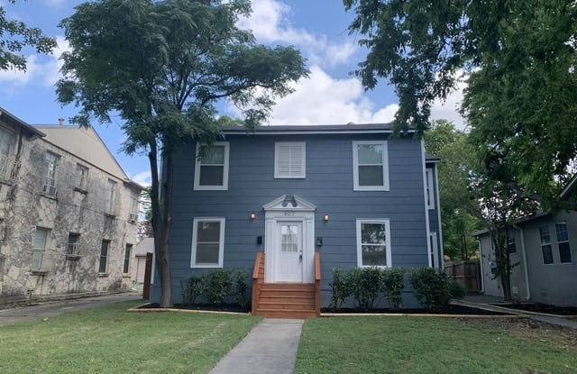 907 Donaldson Ave - 907 Donaldson Avenue, San Antonio, TX 78228