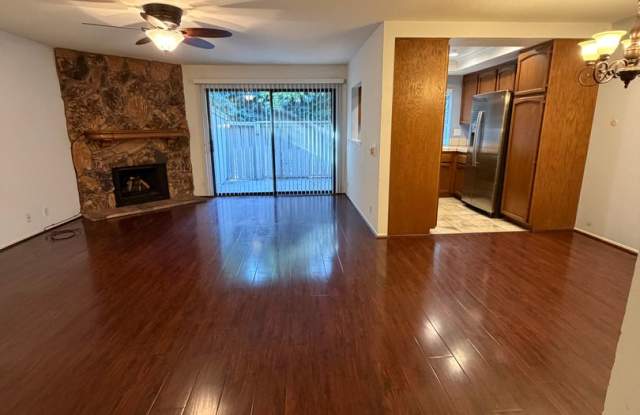 COMING SOON!!! Spacious 3 Bedroom Townhome in Citrus Heights! Gallery 3