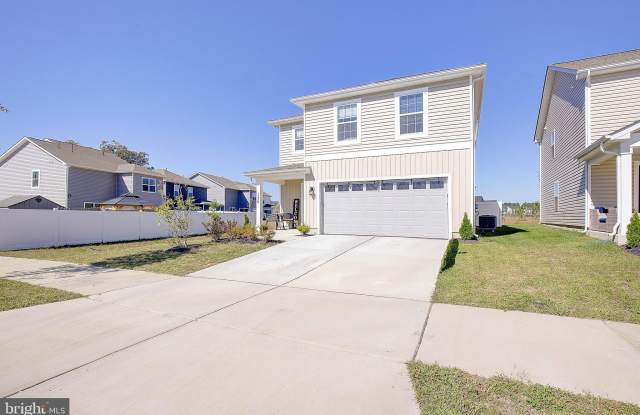 134 CHARMING FOREST AVE - 134 Charming Forest Avenue, La Plata, MD 20646