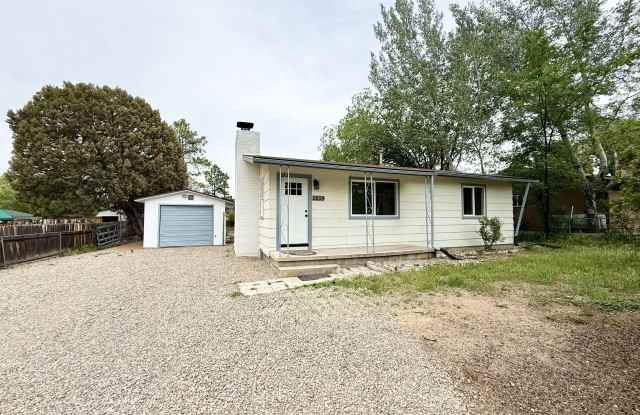 2859 Meadow Lane photos photos