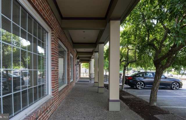 708 STOKES Road Gallery 3