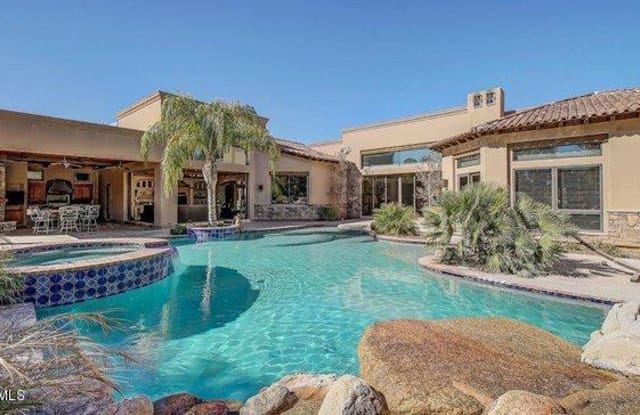 6600 E MOCKINGBIRD Lane - 6600 East Mockingbird Lane, Paradise Valley, AZ 85253