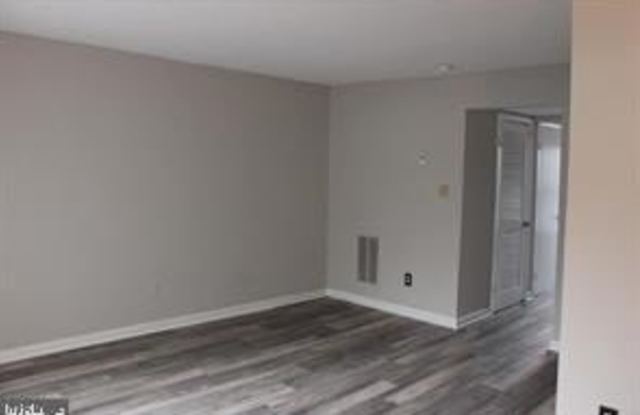 75 OAK Drive Gallery 2