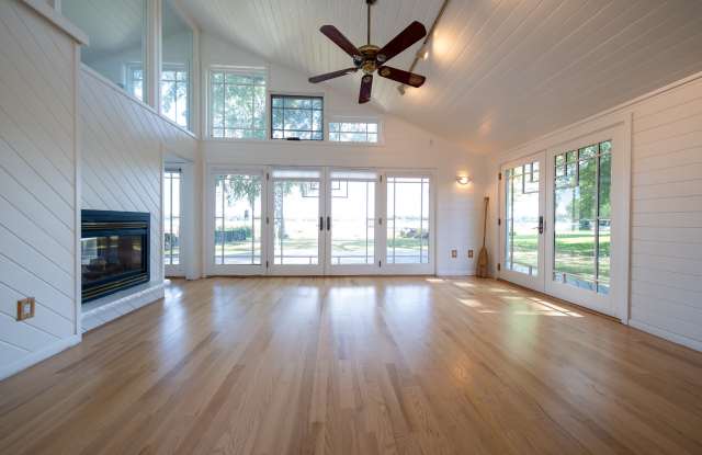 112 Peninsula Rd. Gallery 4