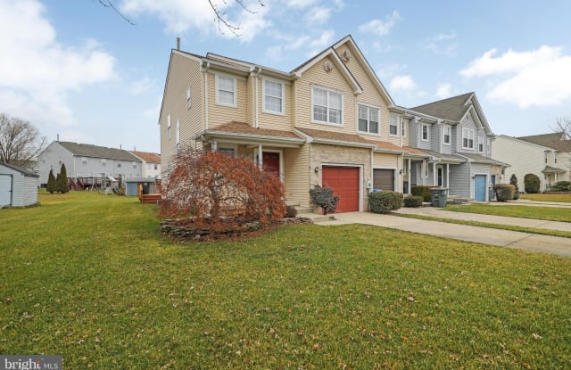 81 HETTON COURT - 81 Hetton Court, Glassboro, NJ 08028