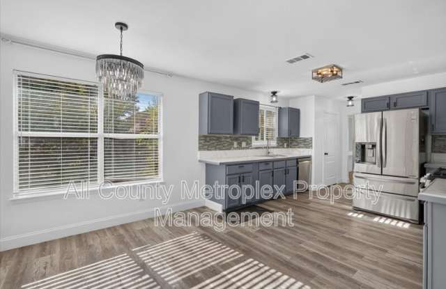 2112 Aster Trail Gallery 3