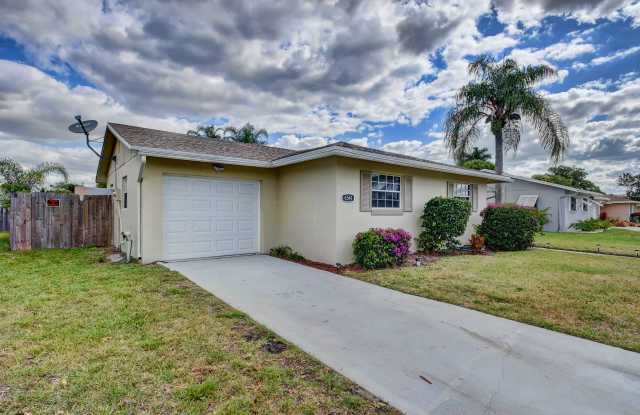 6541 Sleepy Willow Way Gallery 3