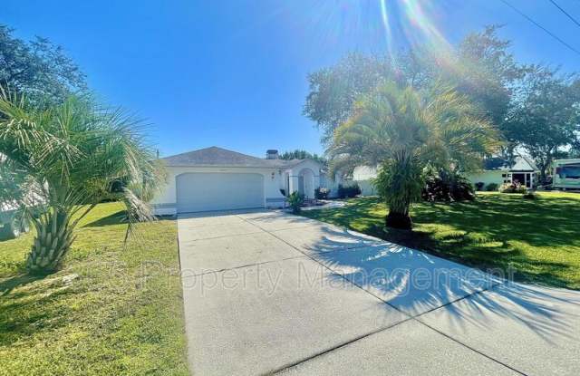 1012 Godfrey Avenue - 1012 Godfrey Avenue, Spring Hill, FL 34609