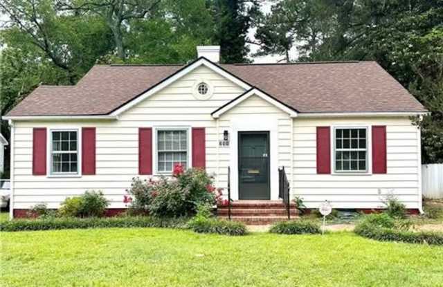 3 Bedroom 2 Bathroom Home in Haymount Gallery 1