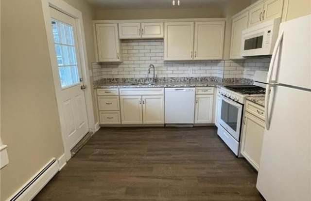 30 Center Street photos photos