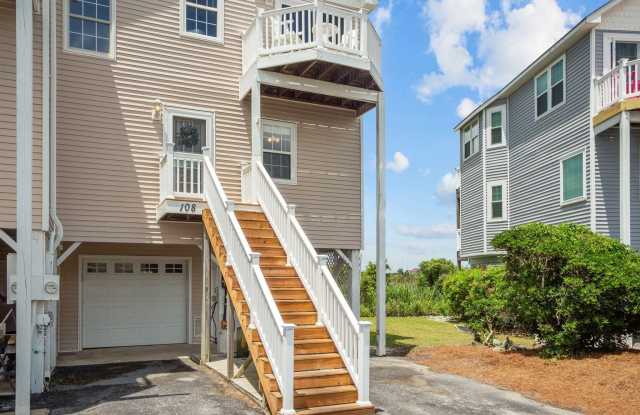 108 Calinda Cay Court Gallery 2