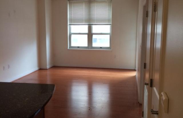 Beautiful 1 bedroom / 1 bath condo with balcony photos photos Beautiful 1 bedroom / 1 bath condo with balcony photos photos