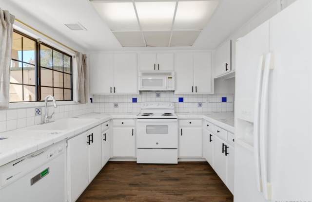 625 South Fig Street #10 - 1 Gallery 3