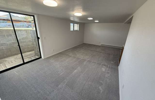 911 East Iowa Avenue - 3 Gallery 3