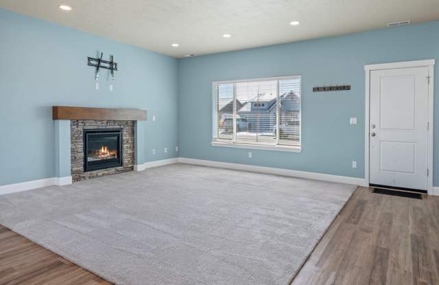 Beautiful 4 bedroom home in desirable Madras OR Gallery 4