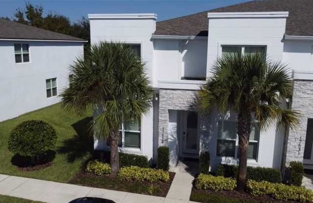 17529 HIDDEN FOREST DR photos photos