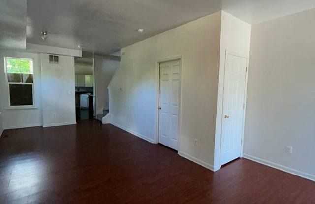 Beautiful big property with AC Gallery 3