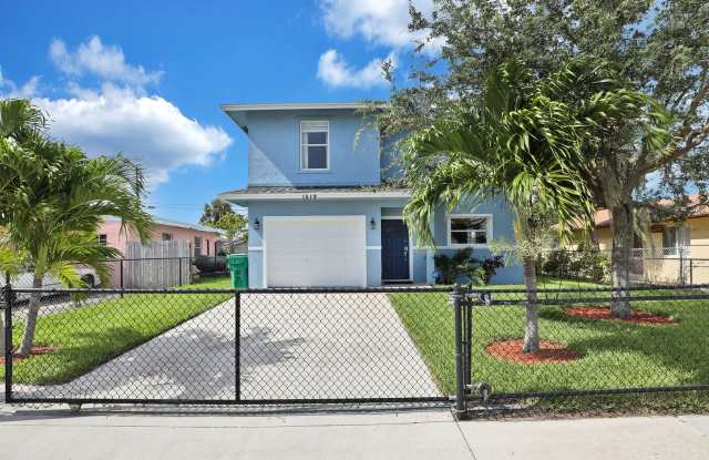 1519 West 17th Street photos photos