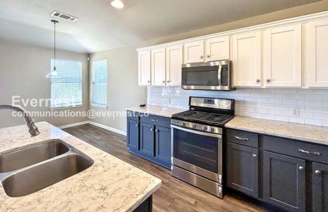 1208 Willowbrook Drive Gallery 2