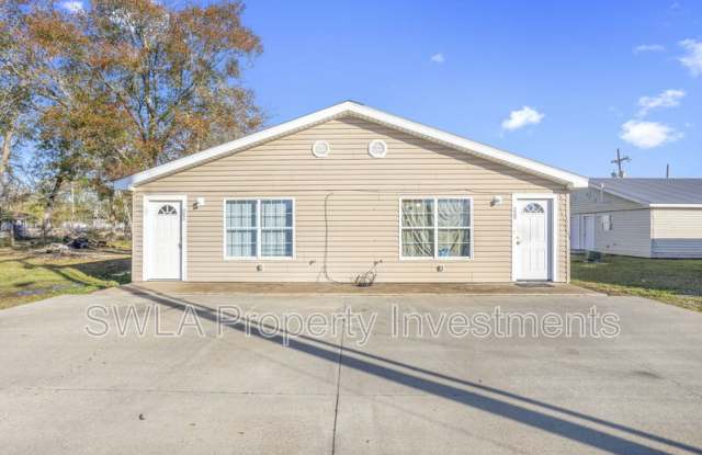 308-1 W Napoleon St photos photos