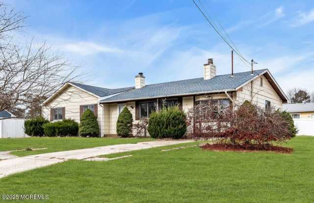 1841 2nd Avenue photos photos