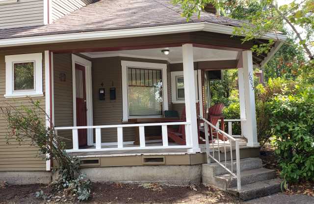 1605 Pearl St photos photos