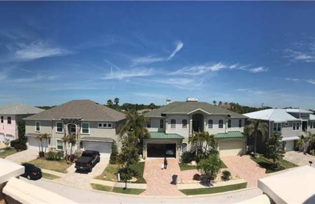 322 MANATEE LANE Gallery 3