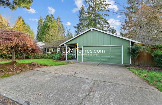 Tastefully Updated Ranch Style Home In Tigard - Like Brand New! - 11404 Southwest Ironwood Loop, Tigard, OR 97223