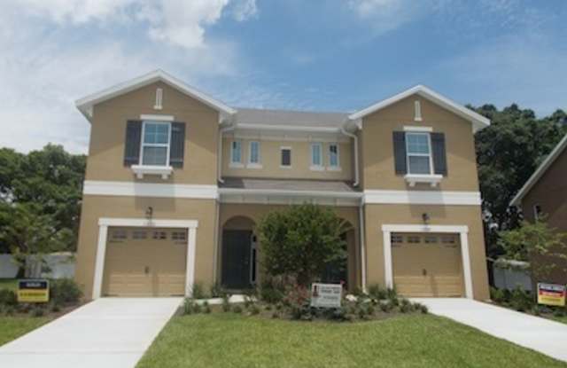 Townhome/Duplex - 1111 Peterson Place, Sanford, FL 32773