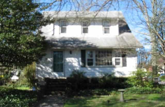 150 EDGEWOOD AVENUE Gallery 2
